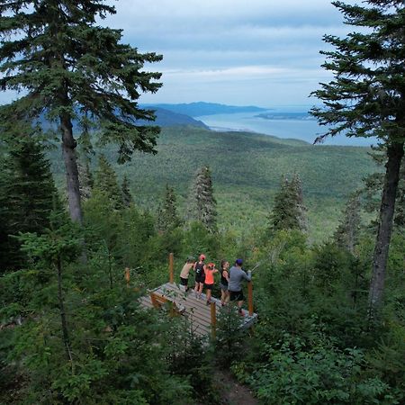 Les Appartements Du Massif De Charlevoix Petite-Riviere-Saint-Francois Ngoại thất bức ảnh