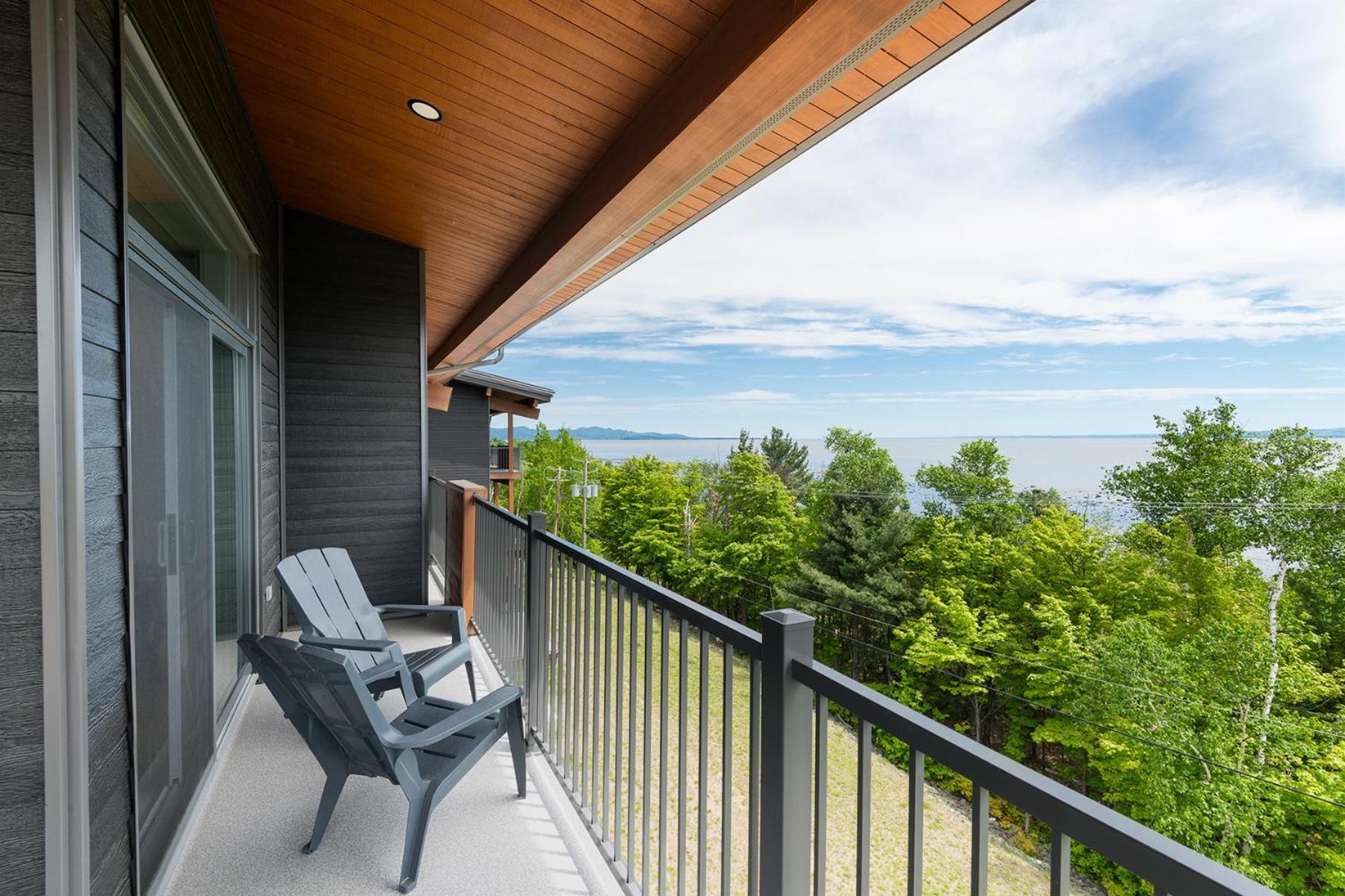 Les Appartements Du Massif De Charlevoix Petite-Riviere-Saint-Francois Ngoại thất bức ảnh