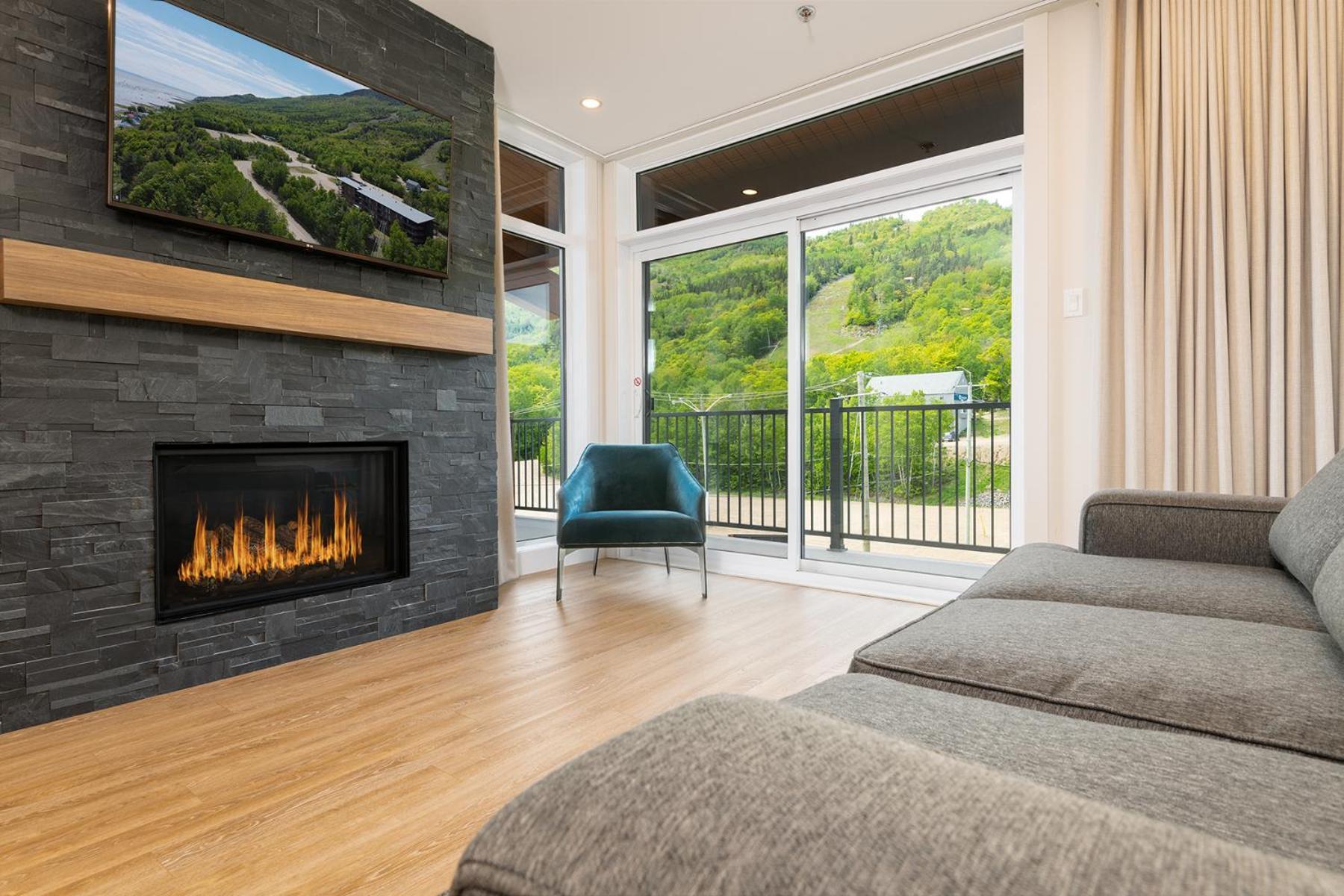 Les Appartements Du Massif De Charlevoix Petite-Riviere-Saint-Francois Ngoại thất bức ảnh